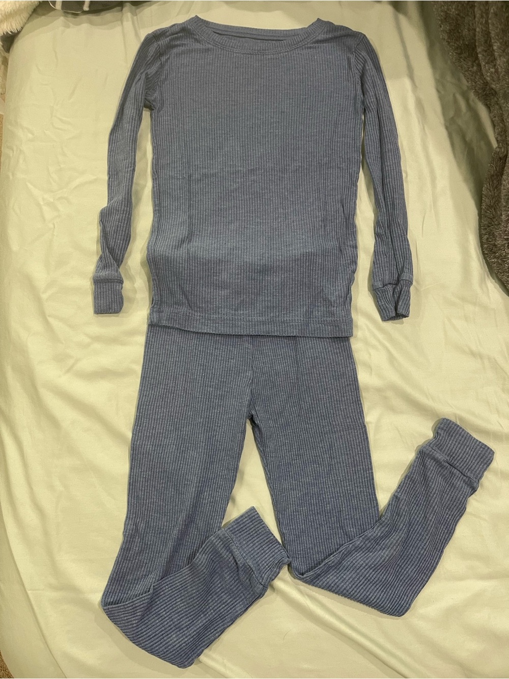 Little Sleepies Ribbed Long Sleeve Blue Pajama Set. Size 4T
